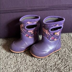 Toddler size 5 Purple Unicorn Bog Boots